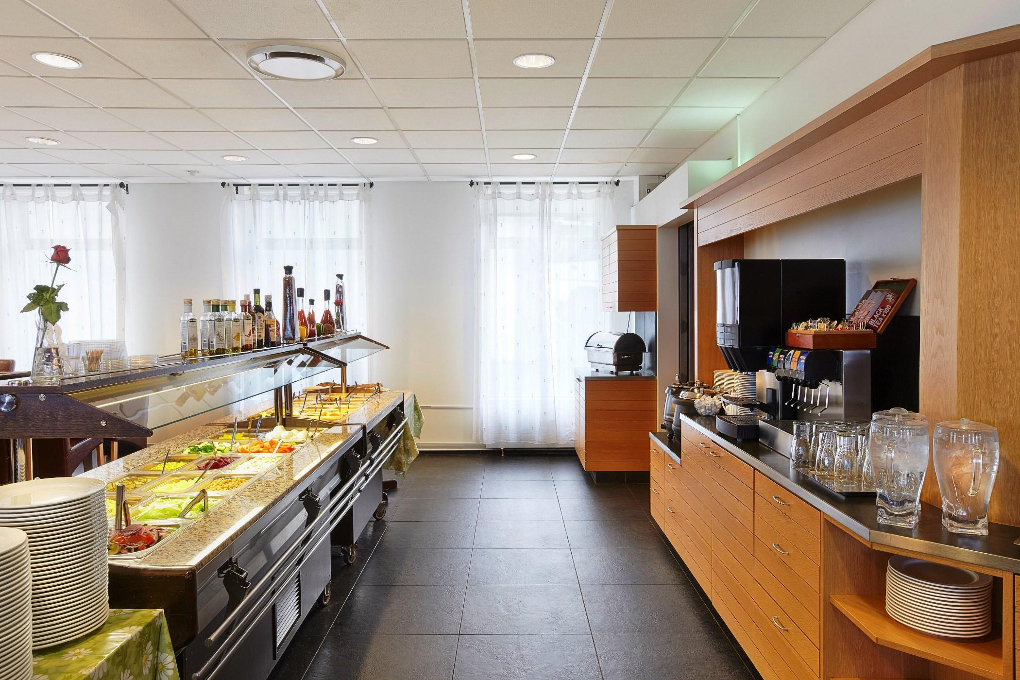 Hotel Cabin Рейкьявик Экстерьер фото