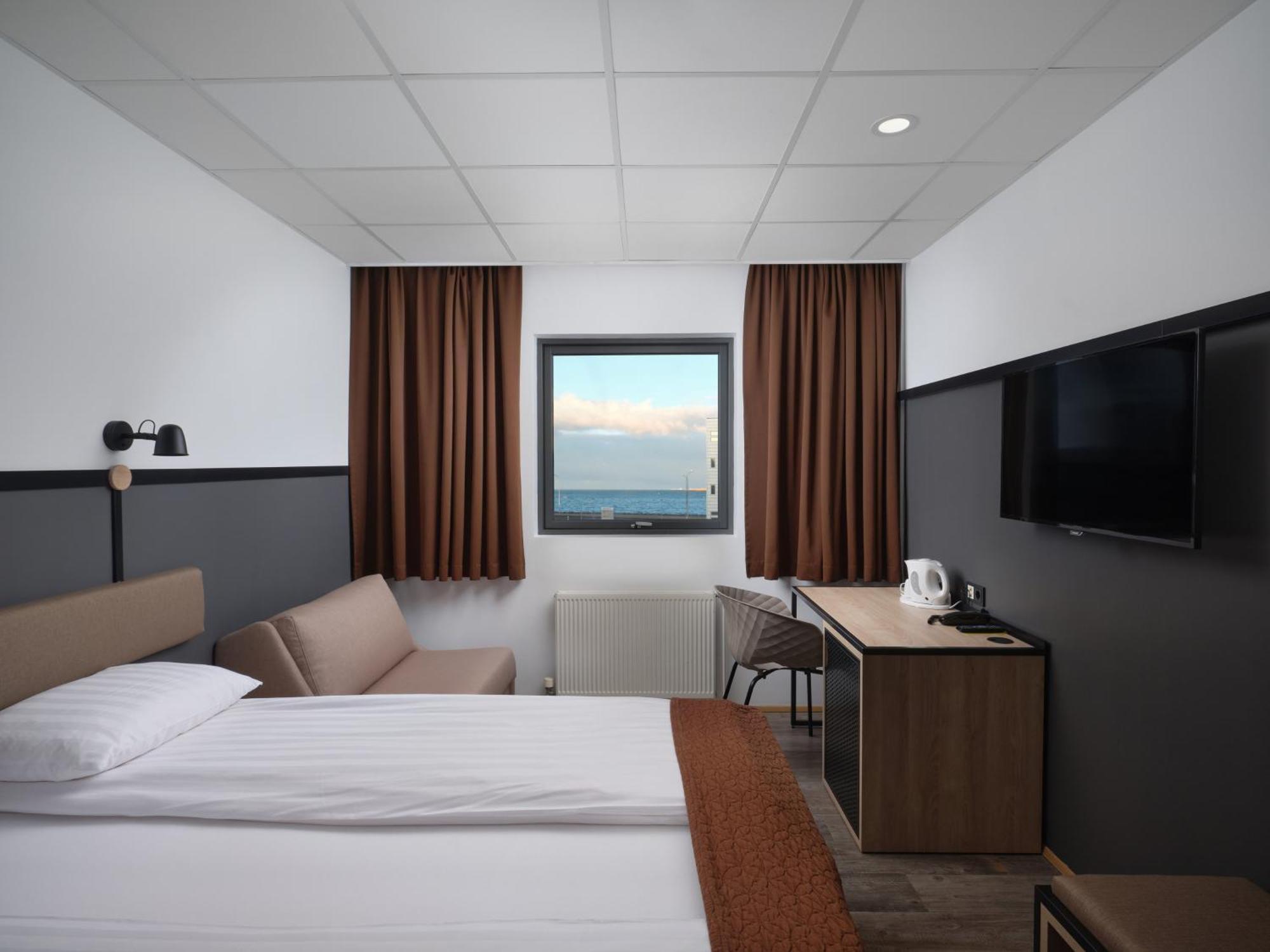 Hotel Cabin Рейкьявик Экстерьер фото