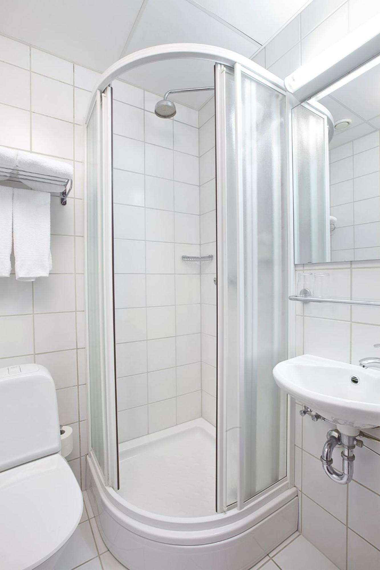 Hotel Cabin Рейкьявик Экстерьер фото