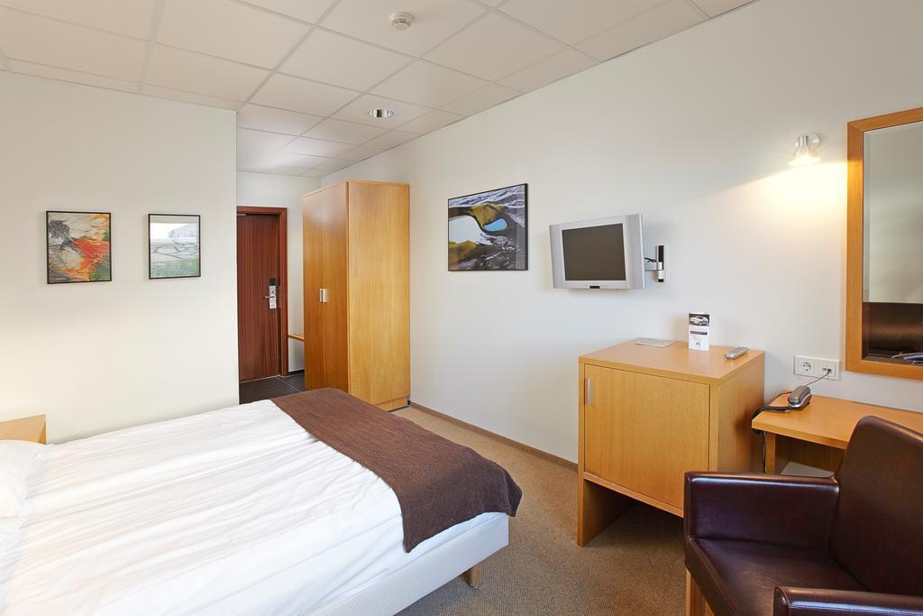 Hotel Cabin Рейкьявик Номер фото